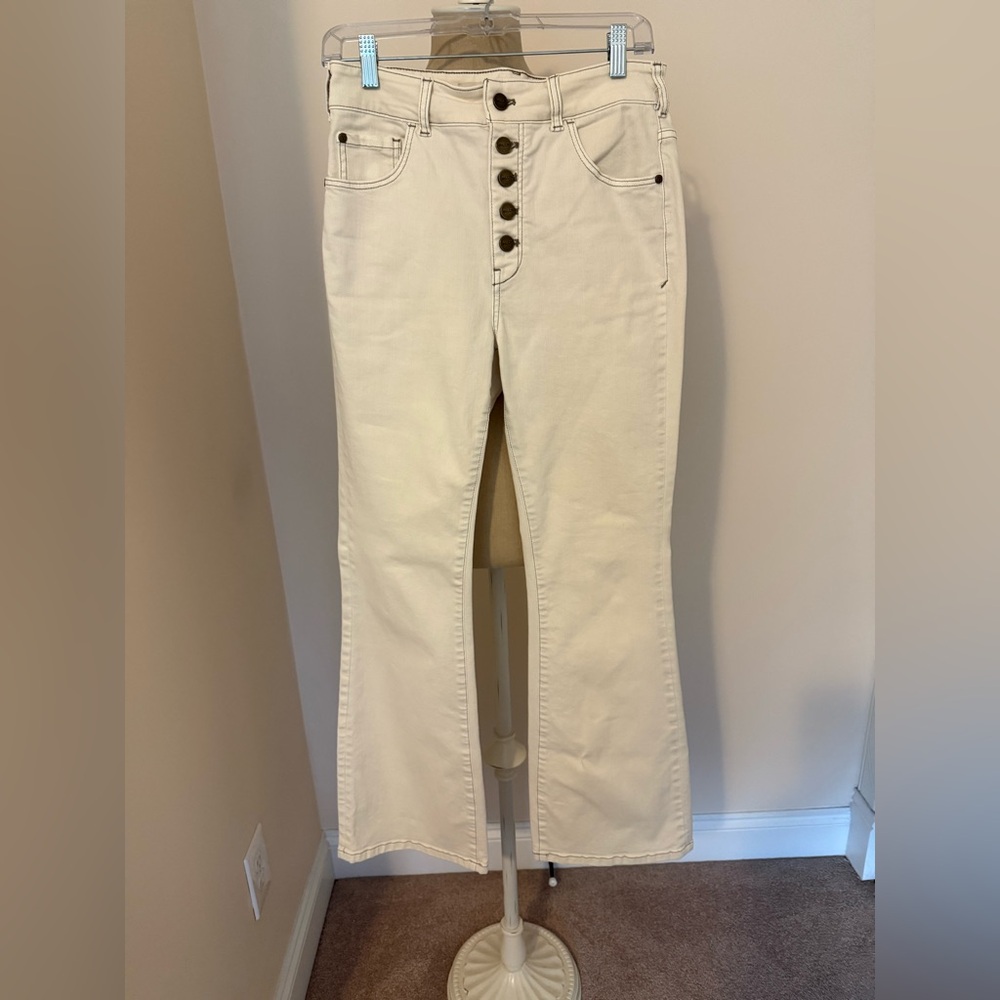 Cream High-Waisted Women Jeans